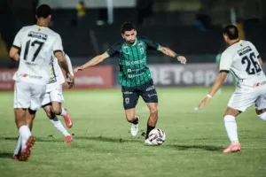 Maringá encara o lanterna Anápolis em duelo decisivo para seguir firme no G-8 da Série C