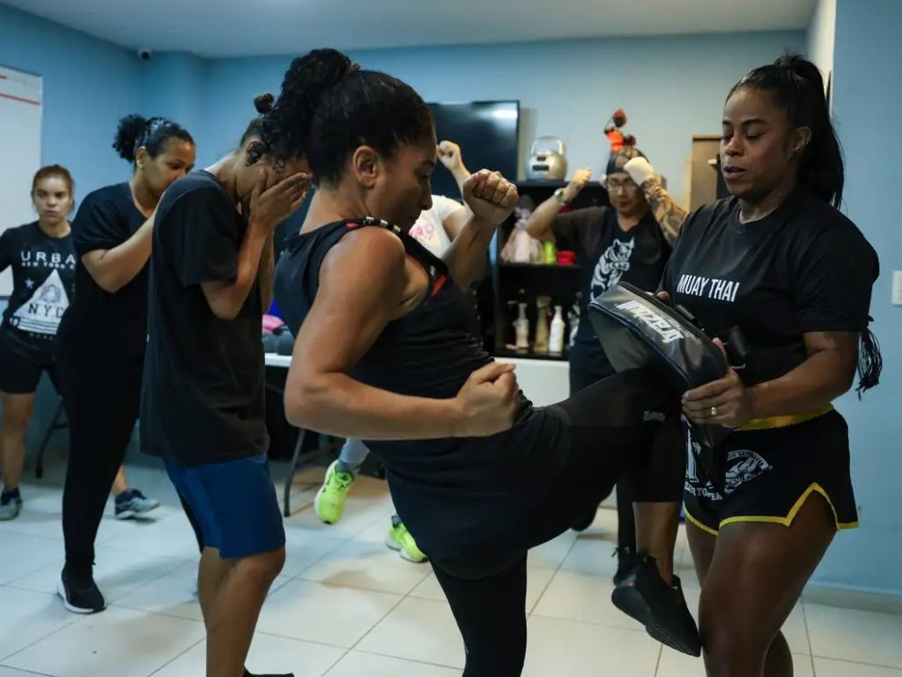 Maringá tem mais de 100 vagas abertas em aulas gratuitas de defesa pessoal para mulheres