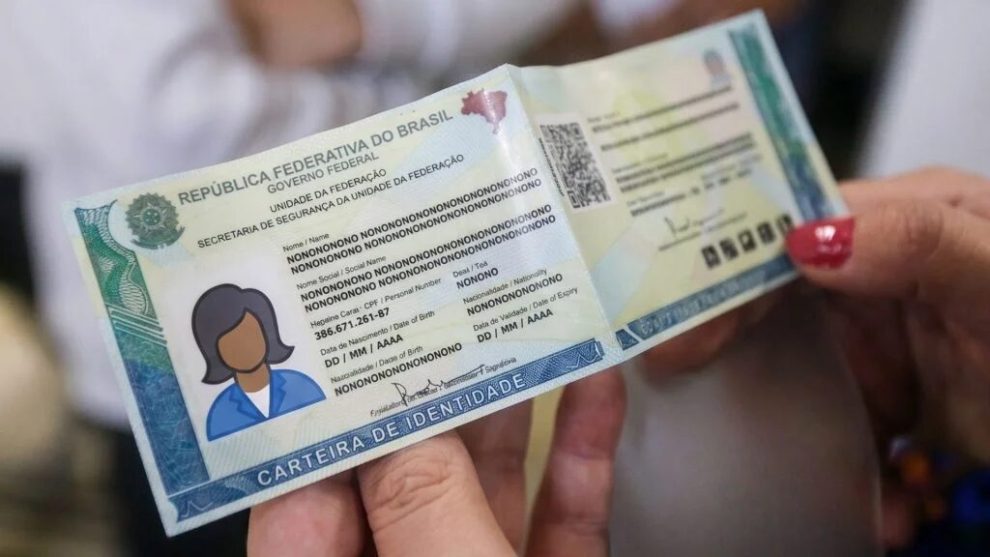 Milhões de paranaenses já emitiram nova Carteira de Identidade Nacional; veja prazo para trocar o RG