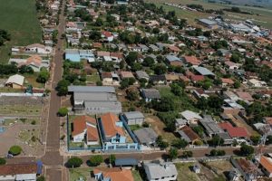 Prefeitura no Paraná acaba de anunciar novo concurso público com 92 vagas e salários de R$ 14,3 mil