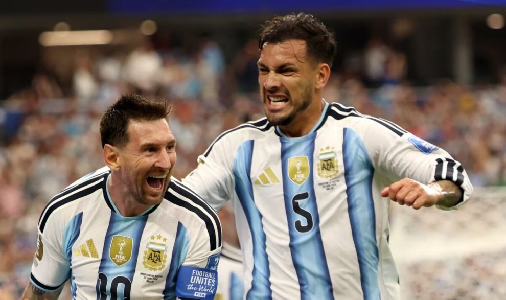 Últimos classificados para as quartas de final da Copa do Mundo serão conhecidos nesta terça-feira (07)