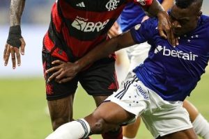 Flamengo vence o Cruzeiro por 2 a 1 e avança às quartas de final da Libertadores