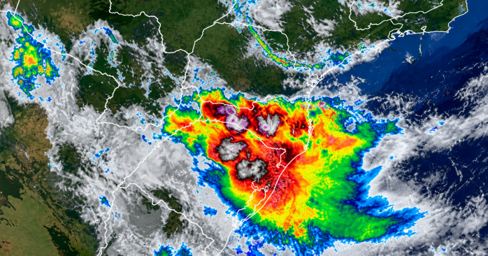 Ciclone extratropical coloca Paraná em alerta para temporais com ventos de até 100 km/h
