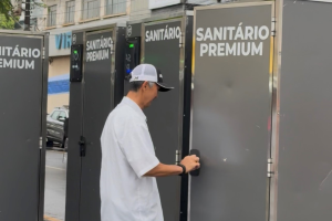 Prefeitura de Maringá instala banheiros inteligentes em feiras livres