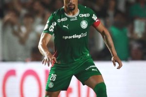 Vasco marca, Palmeiras segura empate sem gols e times avançam às semifinais da Copa do Brasil